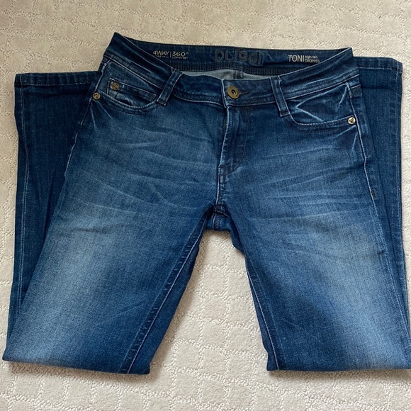 DL1961 Denim - DL1961 Toni high rise cropped jean